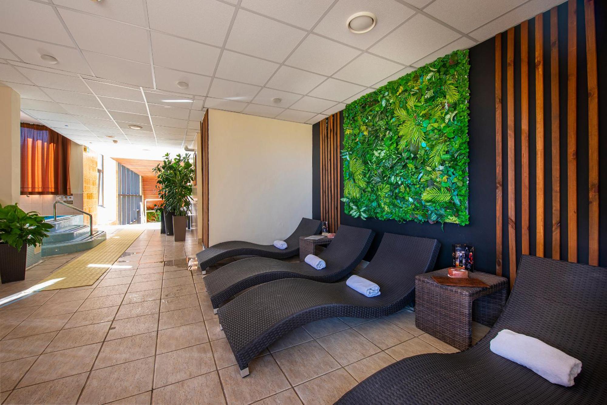 President Hotel Montfort Ždiar المظهر الخارجي الصورة