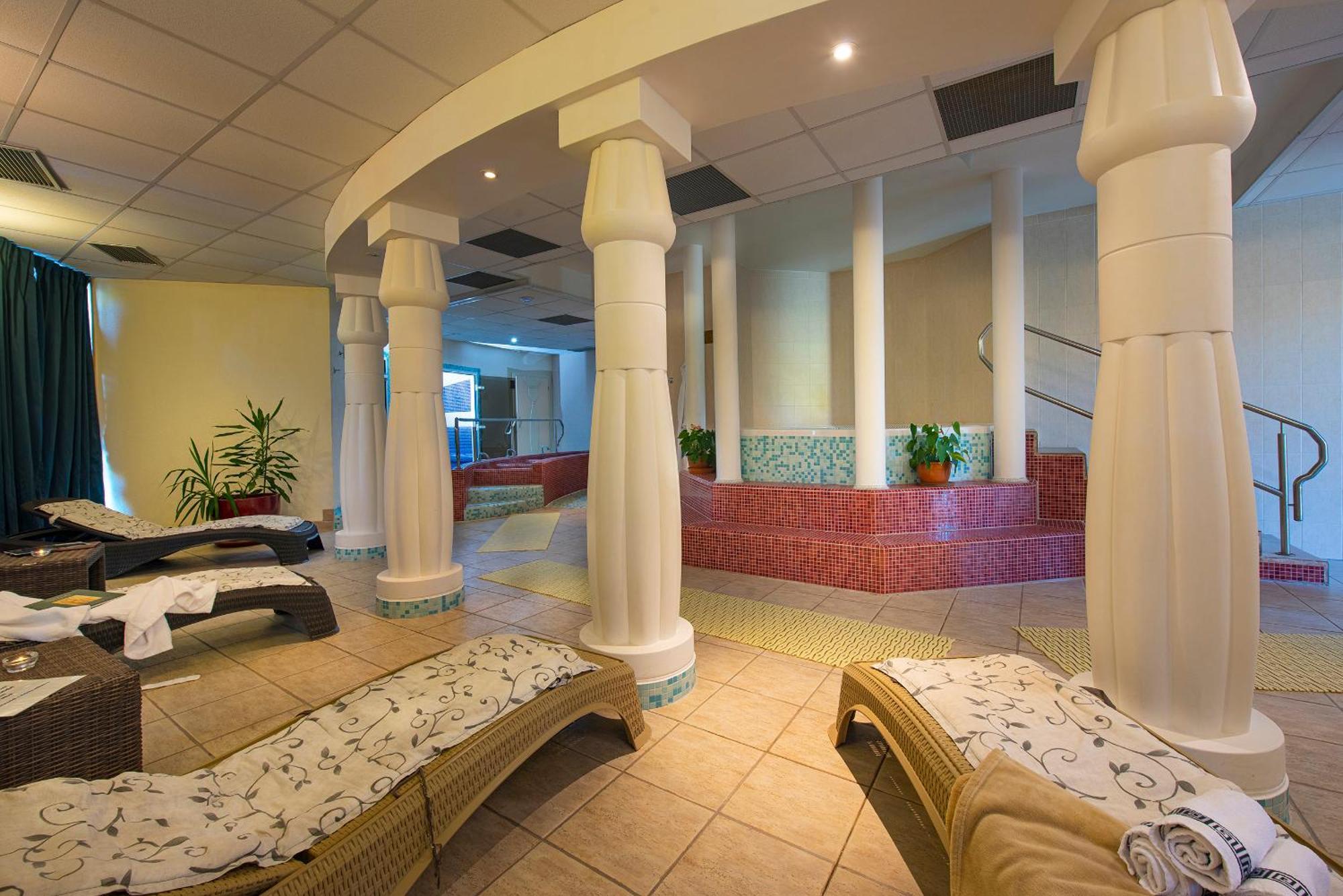 President Hotel Montfort Ždiar المظهر الخارجي الصورة