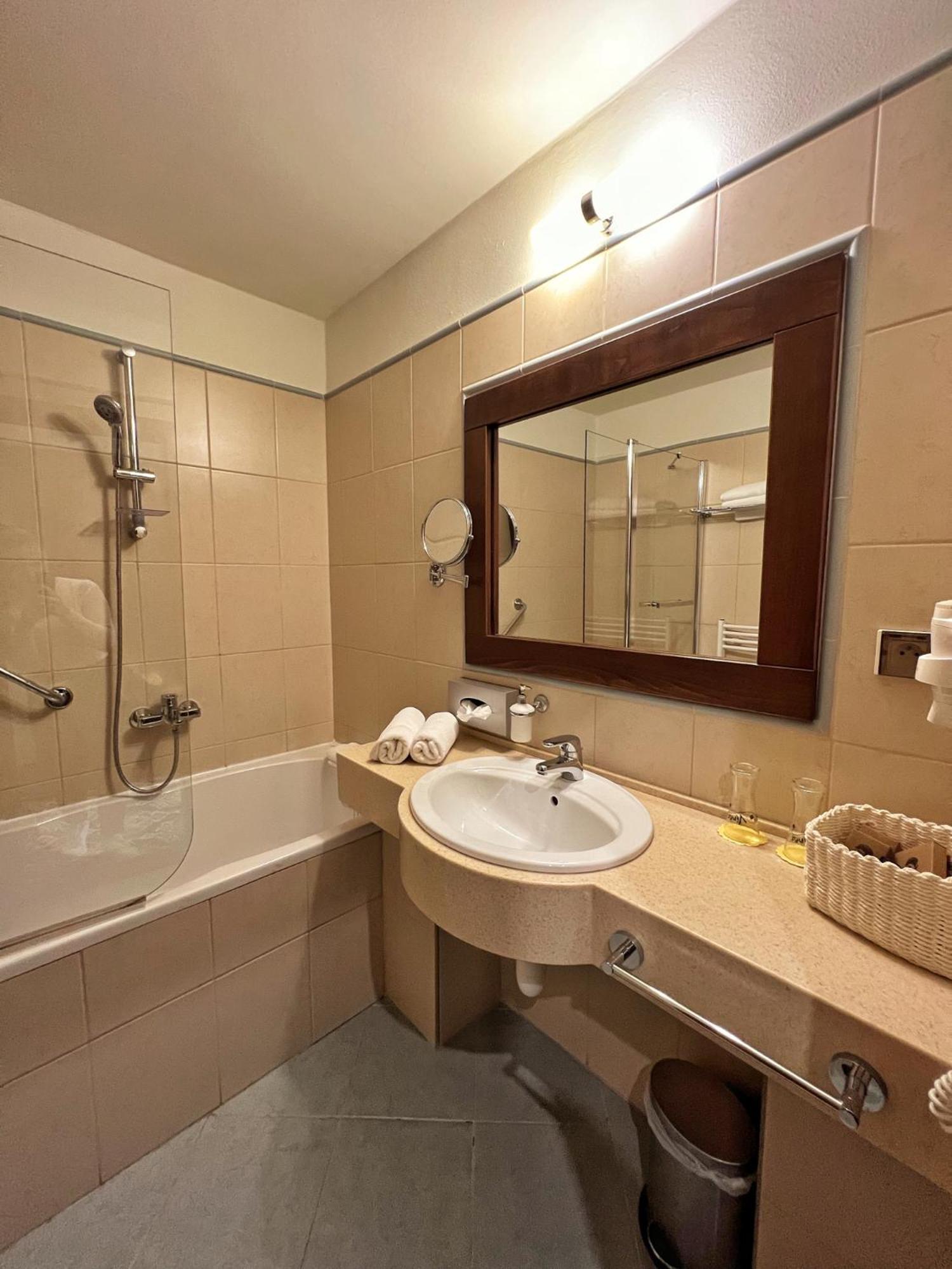 President Hotel Montfort Ždiar المظهر الخارجي الصورة